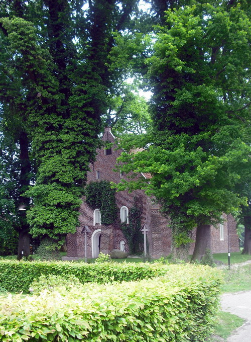 Die lteste Kirche Ostfrieslands. Johanniter-Kirche in Bokelesch.
